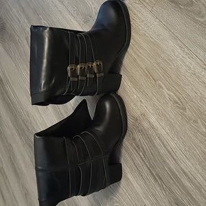 Size 11W Black Torrid High Boots